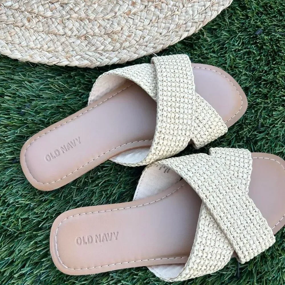 Old-navy Women's Cream and Tan Sandals